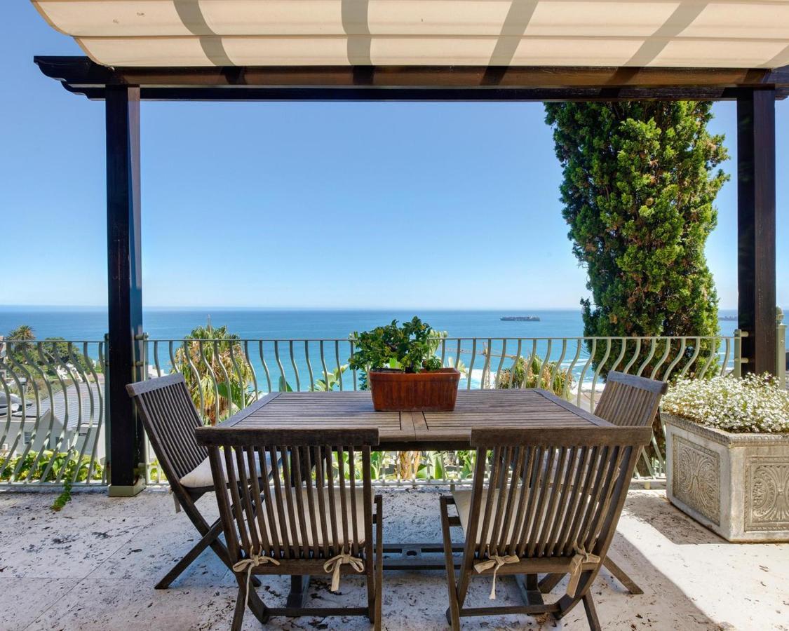 Villa Del Mar - "Luxurious En-Suite Bedroom With Lounge And Stunning Sea View Balcony In Bantry Bay" Kapstaden Eksteriør billede